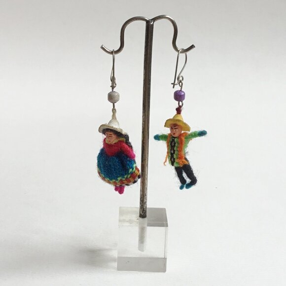 Vintage Figural Peruvian Doll Couple Dangle Pierced Earrings - Picture 1 of 6